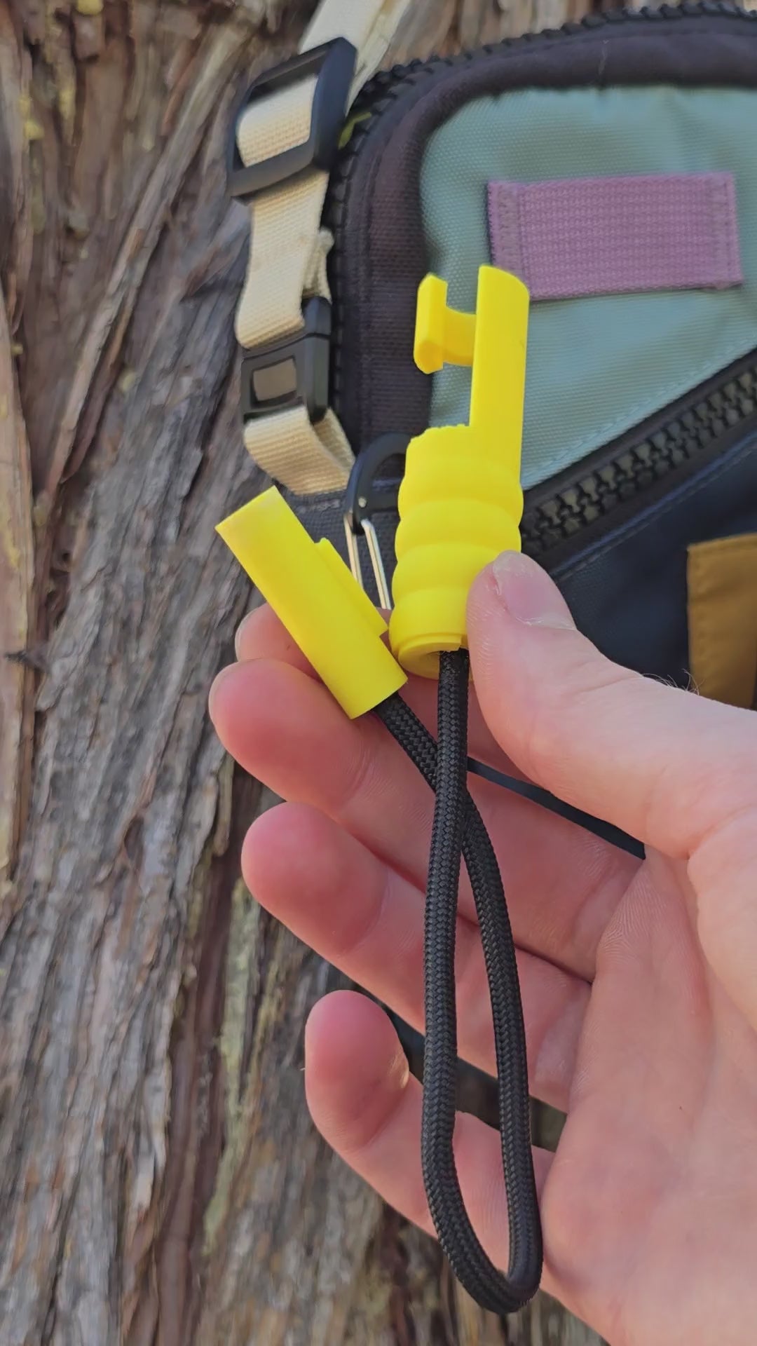 NOMAD Bubble Twist Lock 1/4" Cord Connector | 10.5"